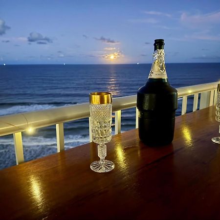 Absolutely Stunning! On The Beach !!! Gold Coast Exterior photo