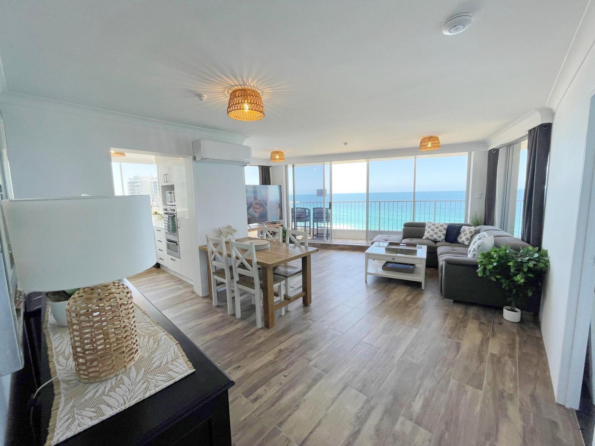 Absolutely Stunning! On The Beach !!! Gold Coast Exterior photo
