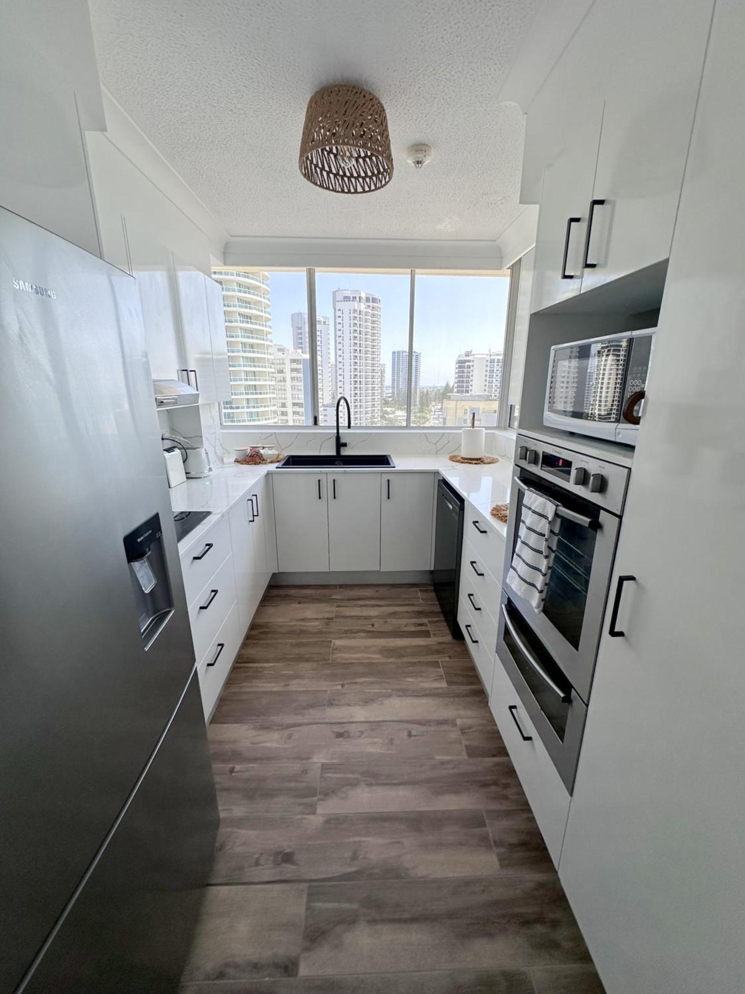 Absolutely Stunning! On The Beach !!! Gold Coast Exterior photo